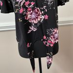 Mudd Cross Front Tie Front Floral Cropped Blouse Photo 1