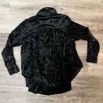 Jessica Simpson  Romy Velvet Shacket in Black Photo 4