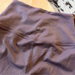 Beyond Yoga Twinkle Leggings In Wild Orchid/Rose Gold Size XS Photo 3