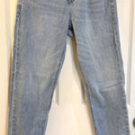 American Eagle  Strigid Mom Jeans‎ Size 2 Light Wash High Rise Denim Photo 0