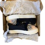 Keds NIB 8.5 Triple Decker Floral Appliqué Celebrations Blue Platform Sneakers Photo 5