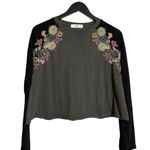 Natural Life Grey Floral Embroidered Pullover Top w Black Sleeves Size X-Small Photo 0