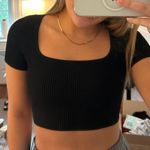 Aritzia  ribbed black top Photo 0