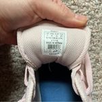 K-Swiss  Women's light Pink Sneakers size 9 tennis shoes in great condition Photo 2