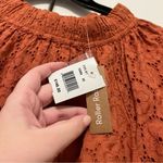 Roller Rabbit NWT  Glyn Eyelet Gathered Burnt Orange Long Sleeve Bow Top Size XS Photo 2