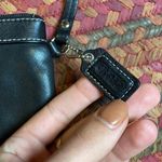 Coach RETRO Y2K VTG  BLACK LEATHER WRISTLET POUCH Photo 3