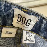 BDG  Jessye Straight Leg Spliced Jeans in a two-tone blue wash Photo 4