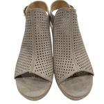 Liz Claiborne Gray Wedge Sandals Size 7.5 Photo 2