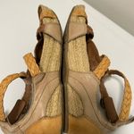 Earth Brand Earth Shoe Esteem Leather Sandals Tan Size 9 Photo 5