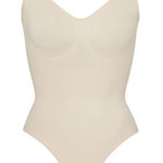 SKIMS BNWOT  Seamless Sculpt Thong Bodysuit Sand 4X Photo 0