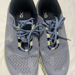 on cloud  Shoes Photo 0