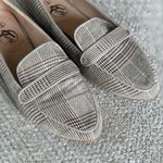 Trary Gray White Burgundy Plaid Flat Loafers Size 6 Photo 7