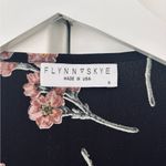 Flynn Skye  'That's a Wrap' black tie waist crop SS T size small Photo 2