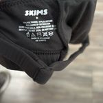 SKIMS  Black Triangle Bralette M NEW Photo 8