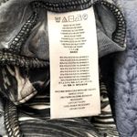 Michael Kors 🌙  Marble Swirl Abstract Midi Skirt in Black White Photo 8