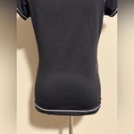 Alo Yoga EUC Black and White Cool Fit Workout Top size small Photo 5