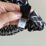 White House | Black Market WHBM Deco Diamond Tiered Shell Geometric Sleeveless Ruffle Tank Top Size M Photo 5