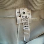 Lululemon  Ribbed Softstreme High-Rise Short 2" Size 6 Photo 4