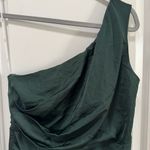 Lulus  Dreaming of Elegance NWT‎ size Large Emerald Satin One-Shoulder Maxi Dress Photo 4