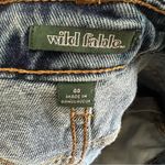 Wild Fable  Denim Shorts Womens 00 Medium Wash Distressed Super High Rise Cutoff Photo 3