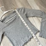Brandy Melville  Tshirt mckenna crop long sleeve womens Gray (one size) casual Photo 2