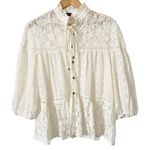 Piper & Scoot  Exclusive White Lace 3/4 Sleeve Button Down Blouse Size Medium Photo 0