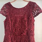 Lulus Festive Red Lace Holiday Party Dress Cap Sleeve Size Medium Round Neck Photo 2