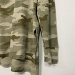 American Eagle Long Sleeve Camo Tee Photo 3