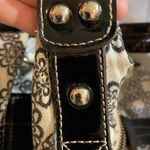 Kathy Van Zeeland Black & White Shoulder bag Photo 8