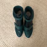 BCBGMAXAZRIA NEW Runway Powe Lug-Sole Day Boot Photo 27