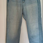 Hollister  Jeans Mom High-Rise Photo 0