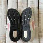 Nike  Women’s Venture Runner Sneaker white/pink glaze Size 8.5 Photo 5