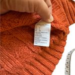 American Eagle  Chunky Cable Knit Cropped hooded sweater small Photo 4