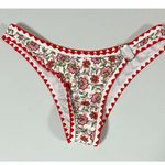 White Red Floral O Photo 0