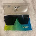 Quay Oversized Black Square Sunglasses Photo 0