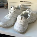 Fabletics Sneakers Photo 3