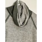 Kuhl Women's  M Turtle / Cowl Neck Sweater wool blend Photo 2