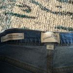 Universal Threads High Rise 90’s Jeans Size 2  Photo 2