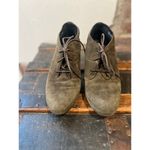 Clarks Witchy Artisan Green Suede Booties Grandmacore 7.5 Photo 3