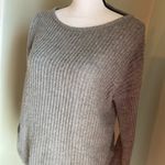 Brandy Melville  GRAY KNIT SWEATER‎ Photo 3