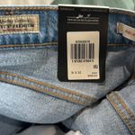 Levi's NWT Women's Ribcage Bell Bottom Jeans 31X32 Photo 7