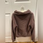 SO  sherpa pullover Photo 1