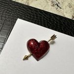 Avon Hearts Afire Brooch Pin Gold Tone / Red Enamel Heart With Arrow Photo 3