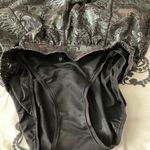 Lululemon Hotty Hot Shorts Floral Size 6 Photo 6