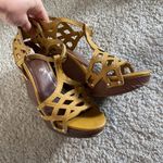 Dollhouse Lace woven fun statement wedges size 5.5 Photo 4