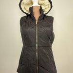 Cavalini  Original Black and White Label Photo 0