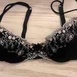 gilligan and o'malley Black Flower Bra Photo 0