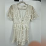 LF Seek The Label, White lace Romper, plunge V neck line size Small Photo 2