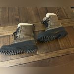 L.L.Bean women’s 6 Photo 5