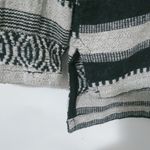 Forever 21  L Tight Woven Black White Baja Hoodie Top Photo 7